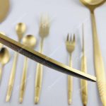 سرویس قاشق چنگال نیوبرلین مدل هاف طلایی نیمه مات