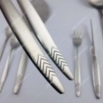 سرویس قاشق چنگال نیوبرلین مدل هاف نیمه مات